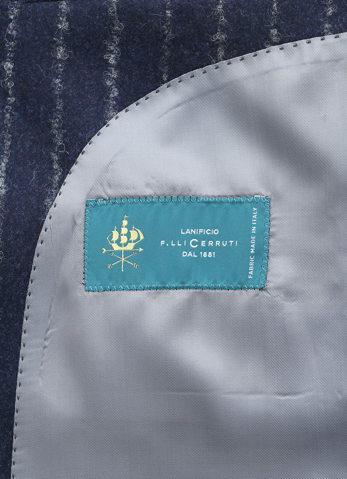 Cerruti Italian Flannel Wool Double-Breasted Pinstripe Navy Blazer