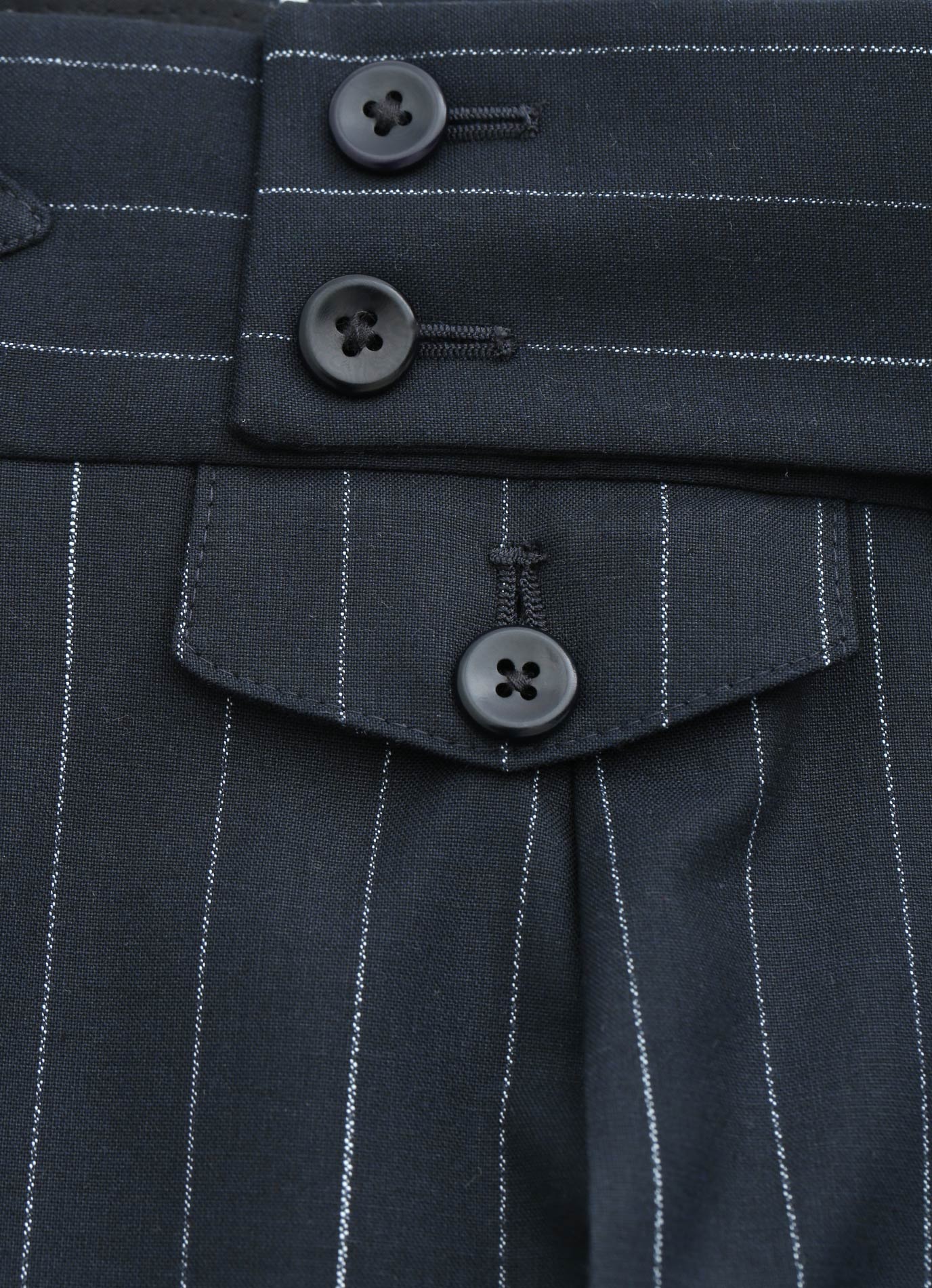 London Dark Navy Pinstripe Double-Breasted Suit – Italian Tailored Fit